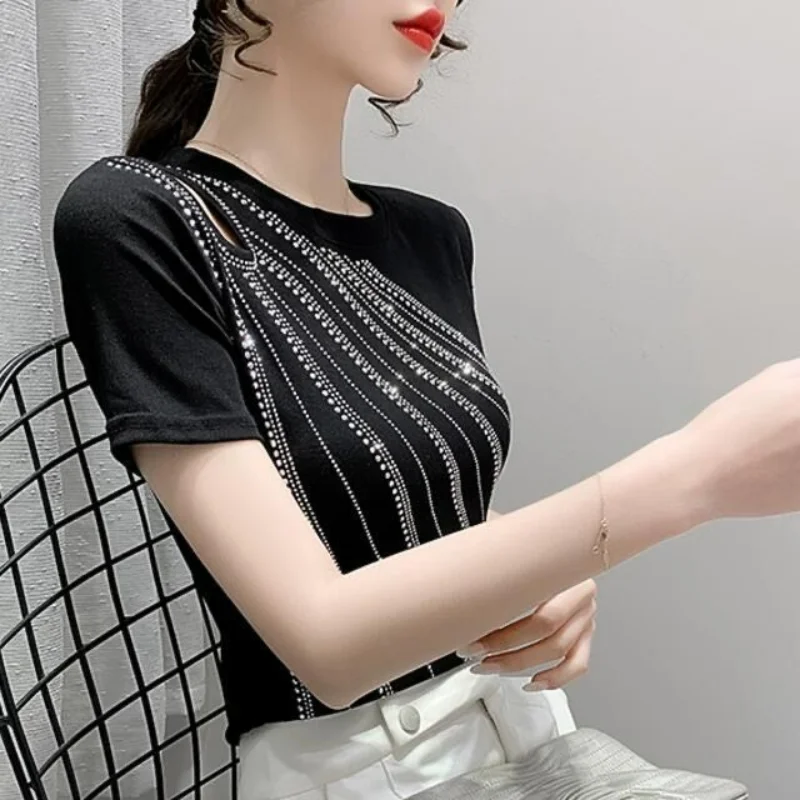 Summer New Hollow Out Heavy Industry Hot Dip Diamond Design Sense Round Neck Short Sleeve T-shirt Women's Fashion Slim Thin Top