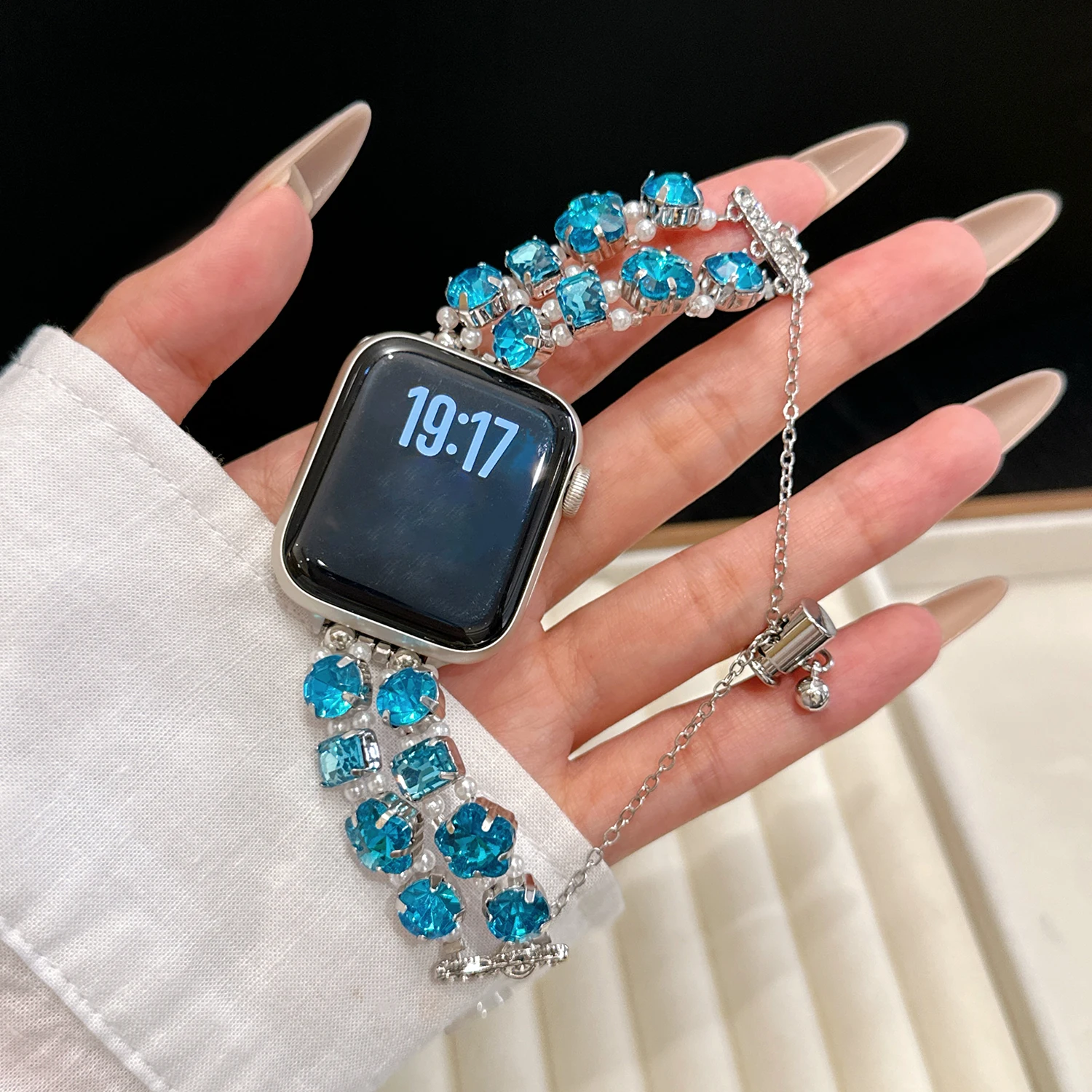 

Сверкающий двухрядный браслет с бриллиантами для Apple Watch S10 46/45/44/42/41/40/38 мм, модный женский ремешок для IWatch Series 9 8 7 6