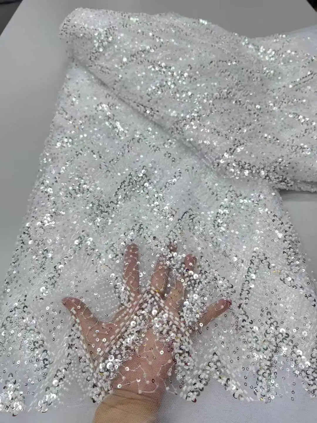 Paillettes nigeriane di alta qualità con perline africane 2025 con pizzo di perle Tessuto di pizzo francese in tulle per cucito di abiti da festa