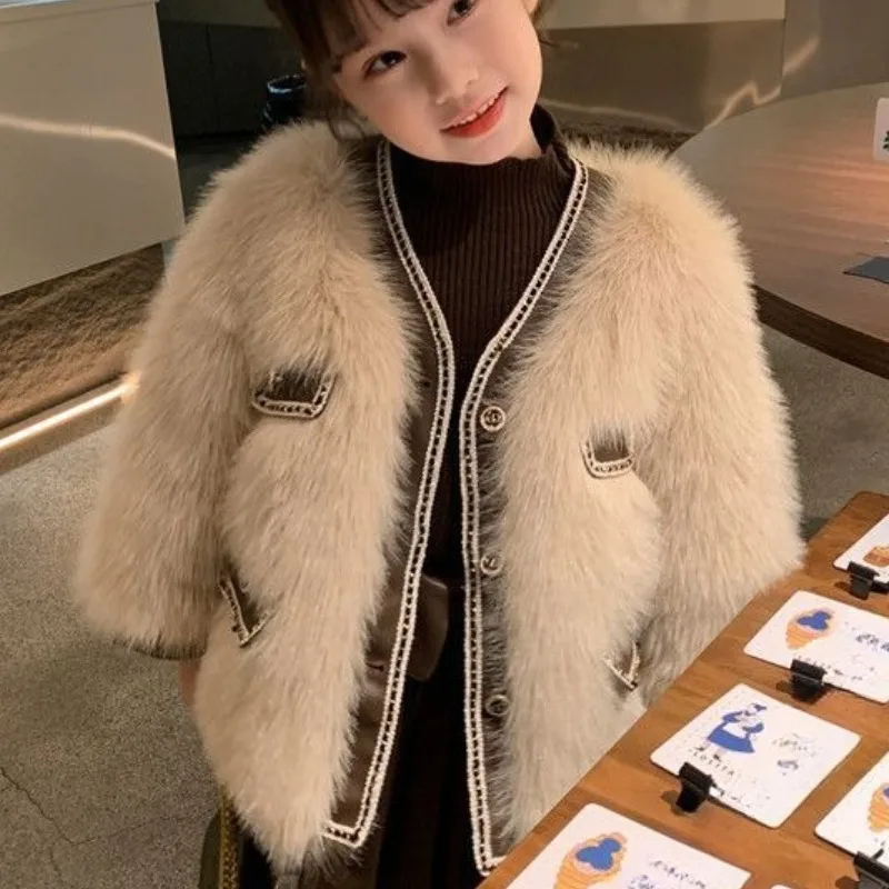 

Зимнее стеганое пальто из искусственного меха 2025 года для девочек, стильная зимняя куртка для малышей и детей с отделкой из лисьего меха, теплая стеганая куртка для детей