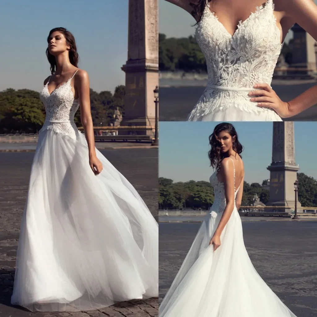 Robe de mariée trapèze à la mode classique, robe de mariée sexy à col en V, appliques en fibre d'illusion, train de balayage, robe de mariée de plage