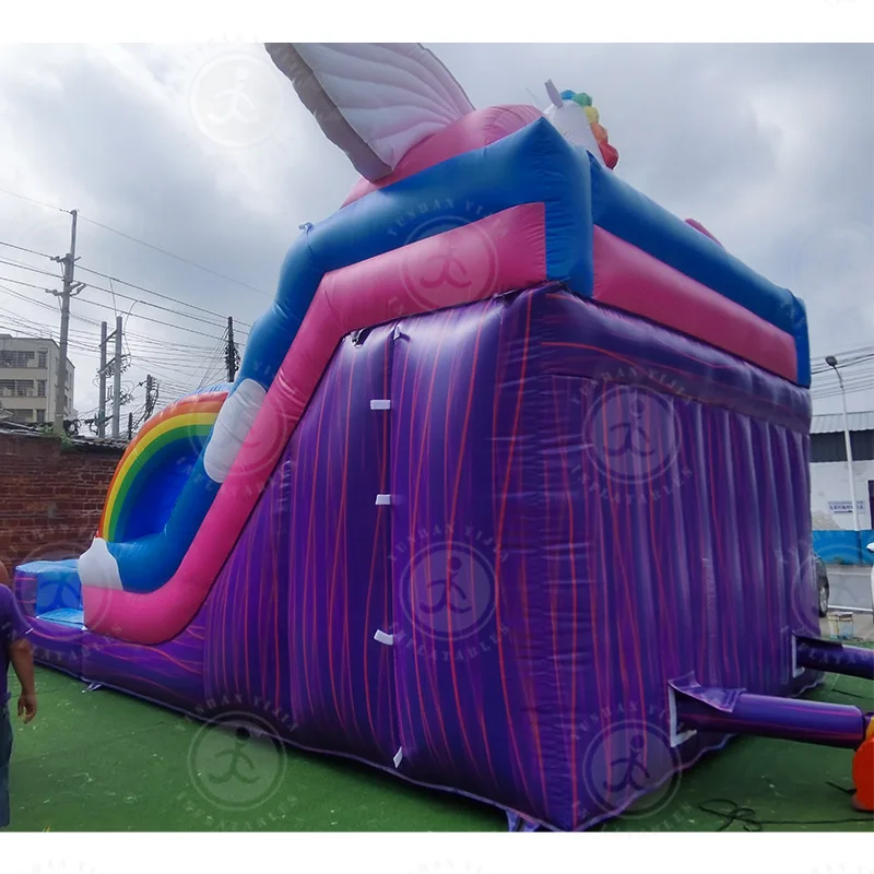 Castelo inflável colorido do PVC grande para crianças, salto exterior customizável