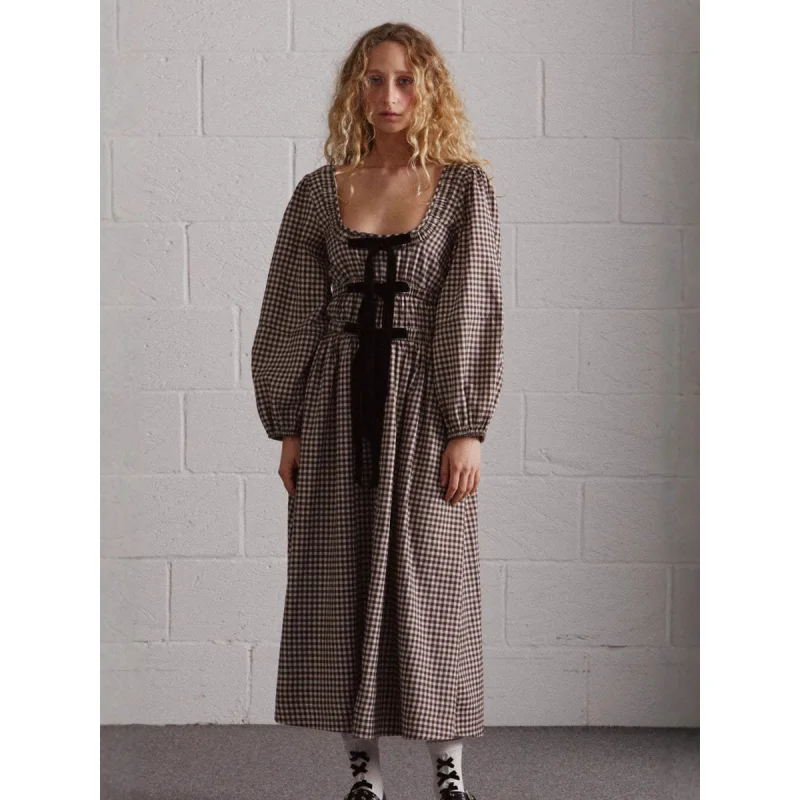 

2025 Autumn and Winter New Women's Bow Plaid Dress C001