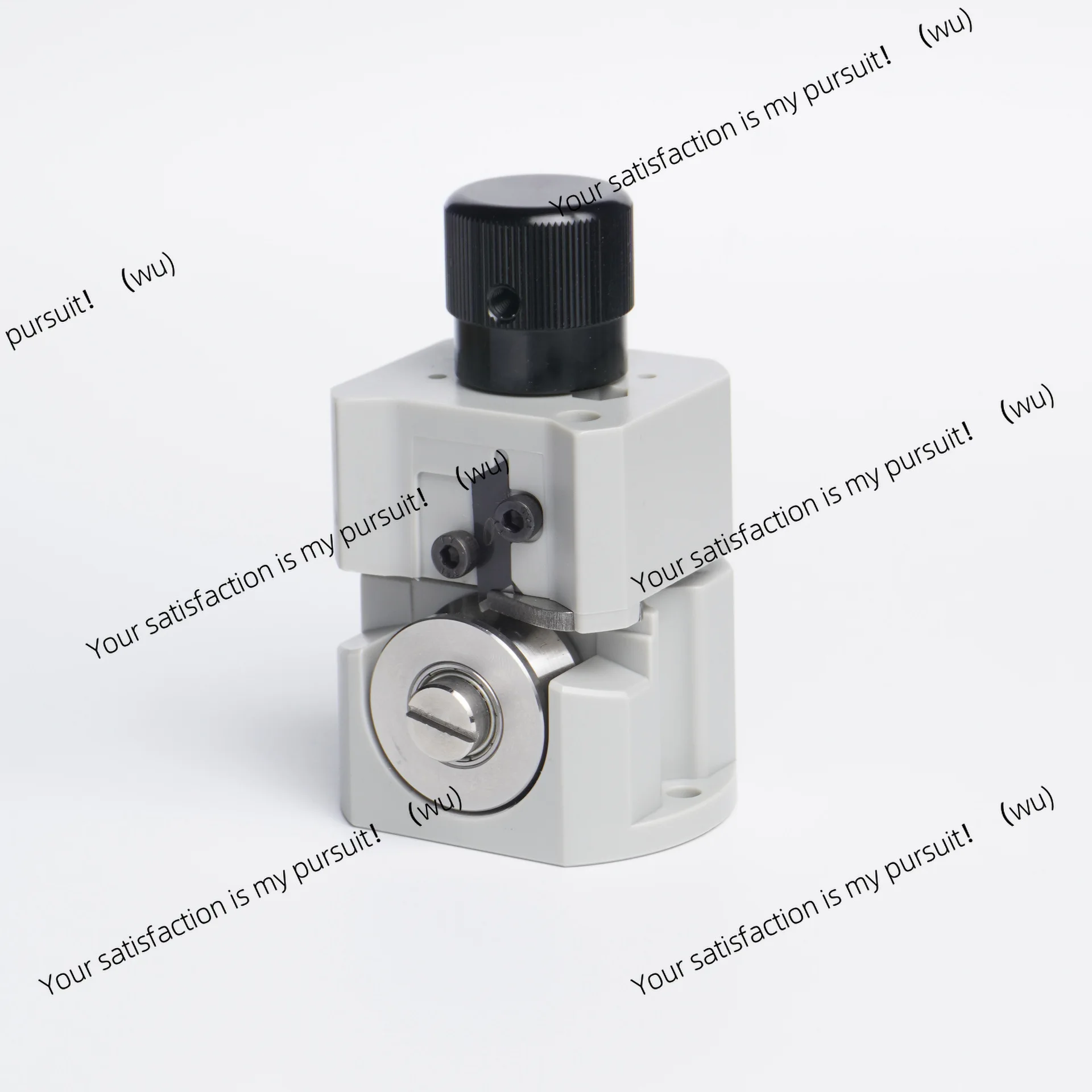 

Aluminum alloy manual wire stripping machine, household small hand wire stripping machine, special for waste wires and cables