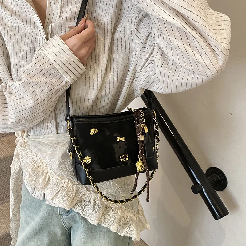 

Simple Vintage Leather Clutch Bag - Elegant Minimalist Crossbody Handbag for Women Solid Color Trendy