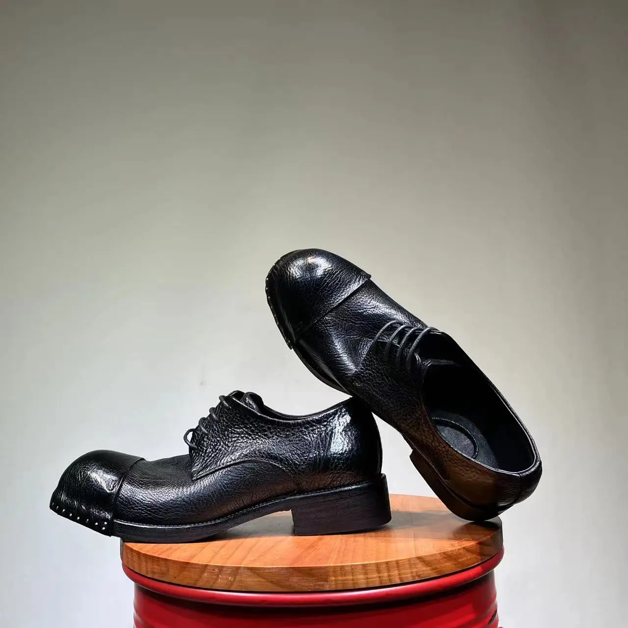 Sapatos sociais masculinos de couro genuíno, couro de grão integral, feitos à mão, derbies de fundo grosso para negócios e banquetes