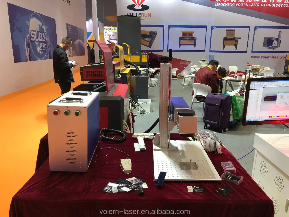 10 واط/20 واط/30 واط/50 واط آلة التعليم بليزر الألياف لورق الخشب نمط منفصل حالة مستعملة دعم DXF LAS تنسيق الرسم