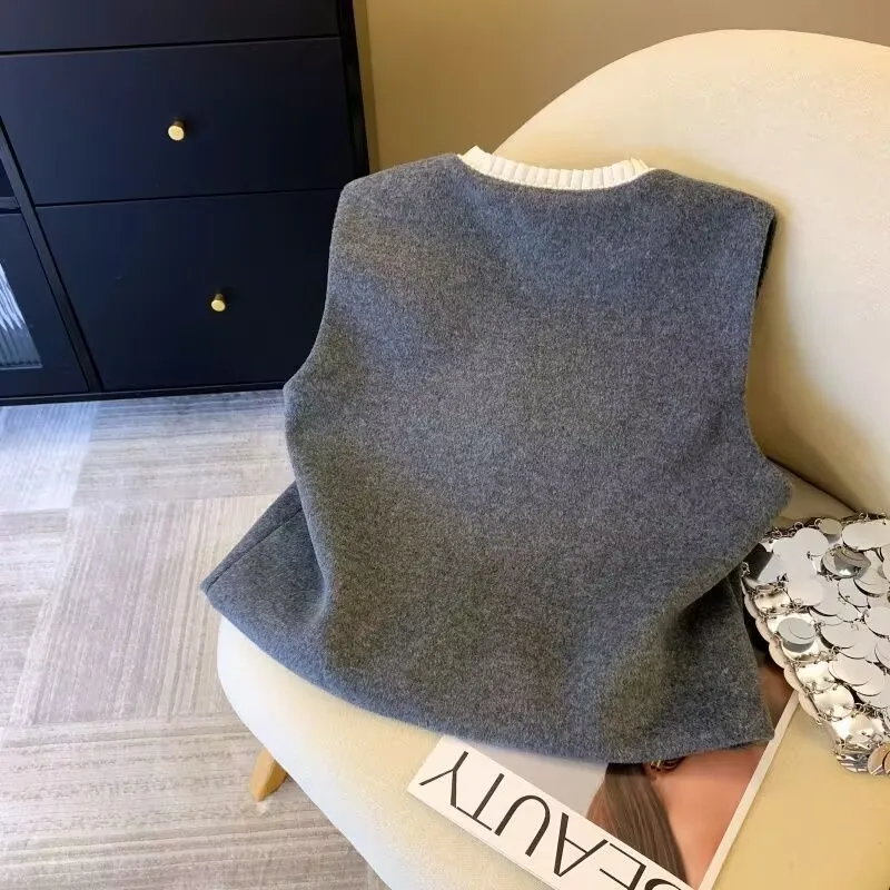 French Small Fragrant Style Woolen Vest Coat 2026 Temperament New Sleeveless Jacket O-Neck Tank Top Premium Style Waistcoat