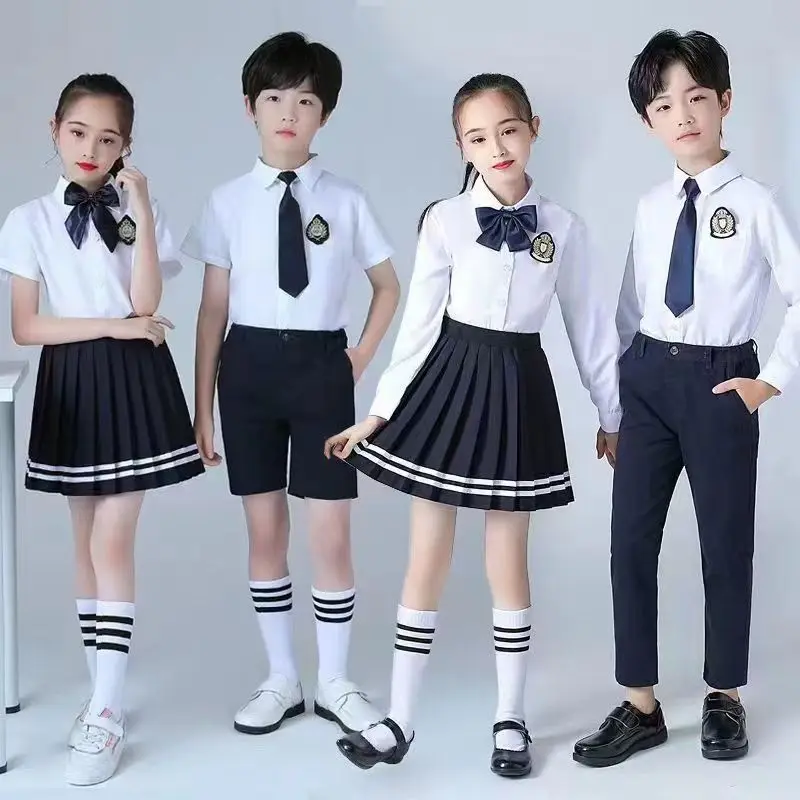 

Primary and secondary school students choir graduation photos performance costumes, British style male and female school uniform