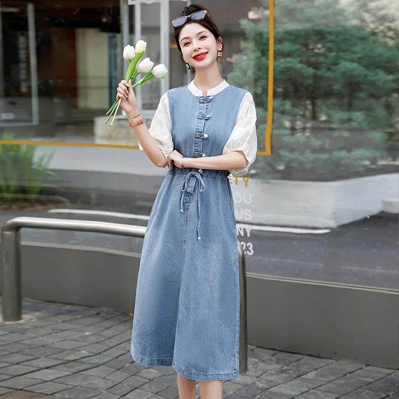 ฤดูร้อนบางชุดยีนส์สีฟ้าผู้หญิงสายรัดเอวลูกไม้ขึ้นยืนปกกระดุมแถวเดียวแขนสั้นความยาวกลางชุดคาวบอย