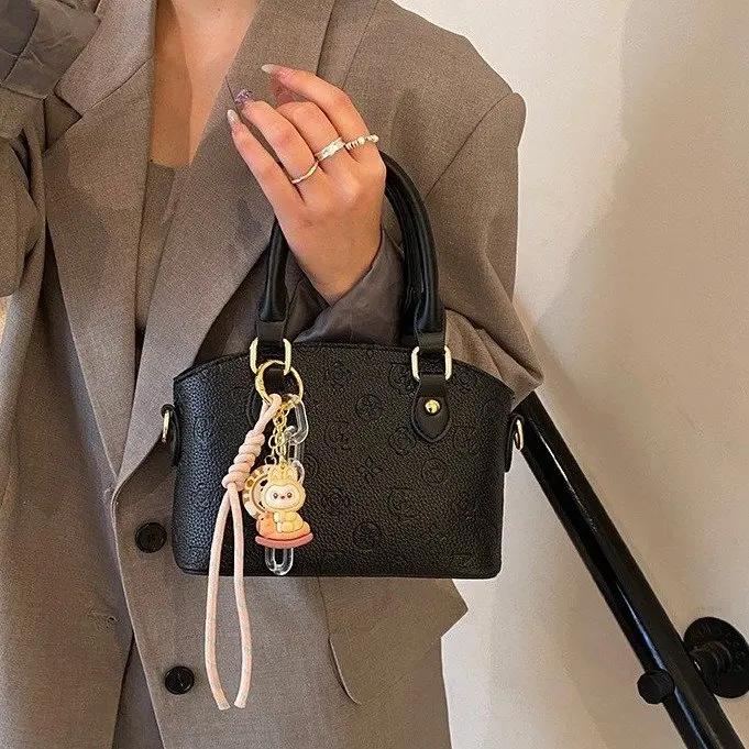 

2026 Fashion Temperament Women's Handbag, High-Grade Cute Style, Portable Small Satchel Versatile Shoulder Crossbody Bag