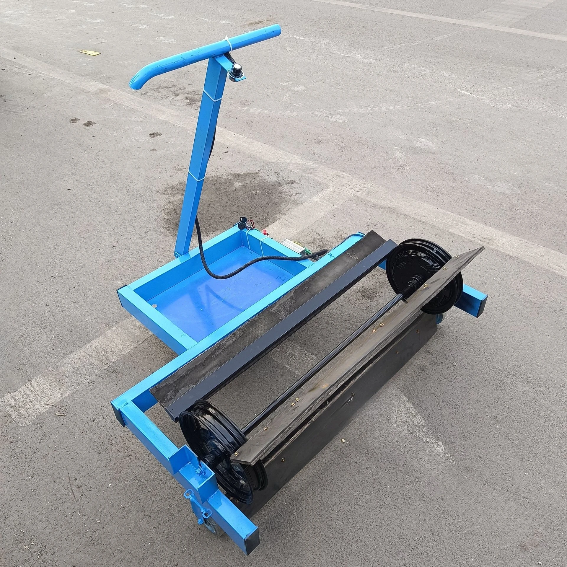 Electric turning machine translation machine grain stacking machine translation hand pull