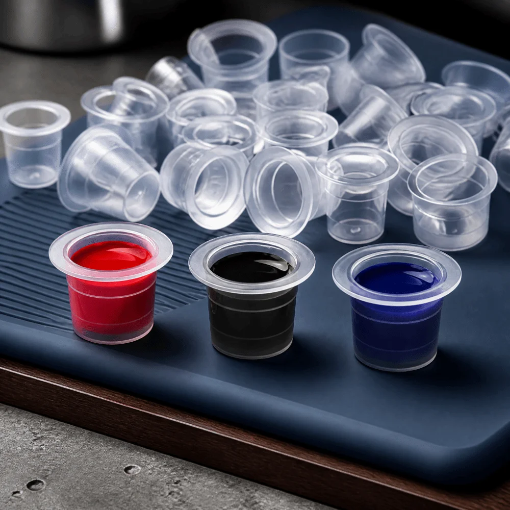 300 PCS Bulk Pack Ink Caps Cups Plastic Material Clear Transparent Pigment Cups 3 Sizes Mixed Disposable Tattoo Cups For Studio