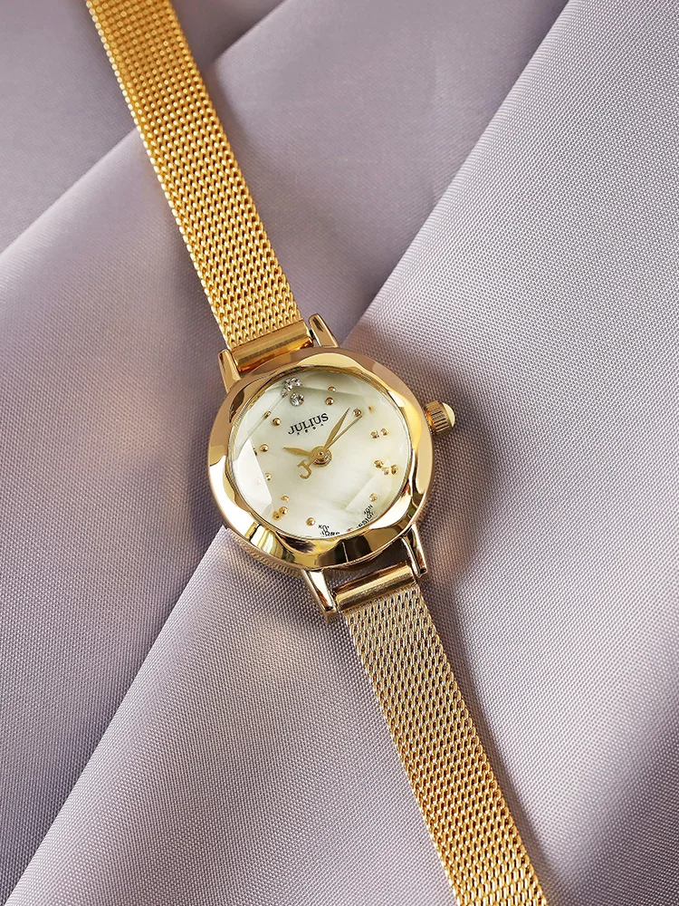 

Women's high-end watches, fashionable thin straps, petite and simple, elegant, retro and artistic style, women's jewelry.