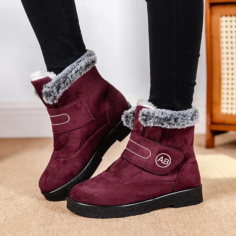 

Warm Plush Suede Ankle Boots Women 2025 Winter Fluffy Fur Non SlipThick Bottom Snow Boots Classic Mom's Short Booties Plus Size