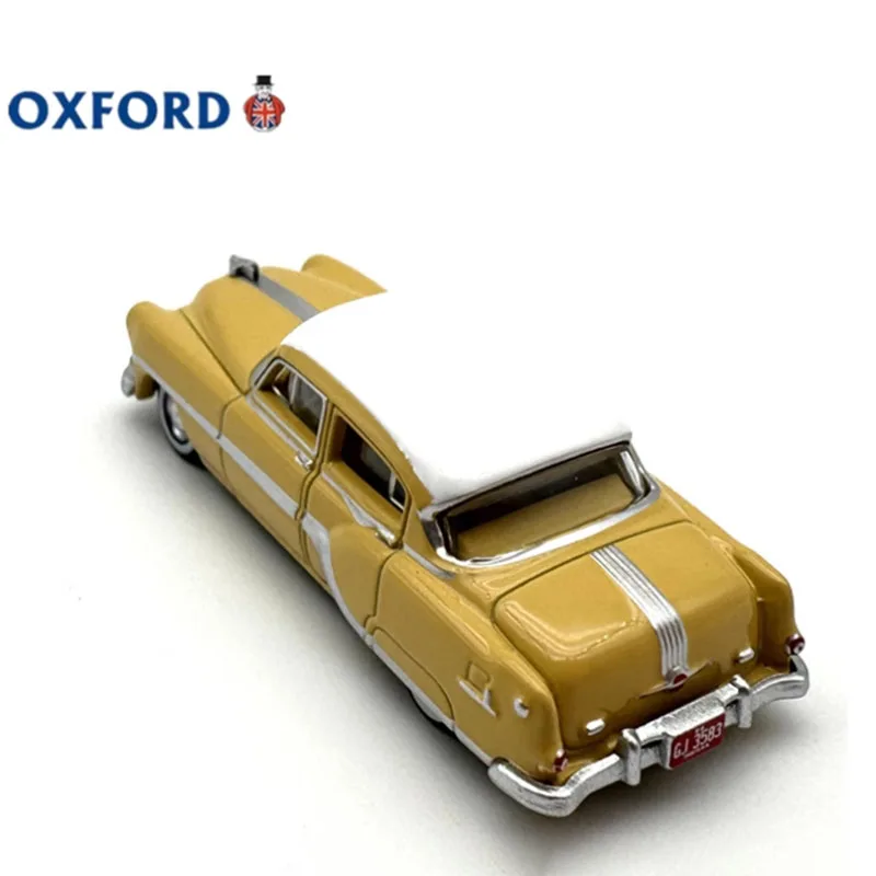 

OXFORD масштаб 1:87 Pontiac Chief 4-затворный сплав, имитация модели автомобиля, статическая коллекция, украшенные праздничные игрушки, сувенирный подарок