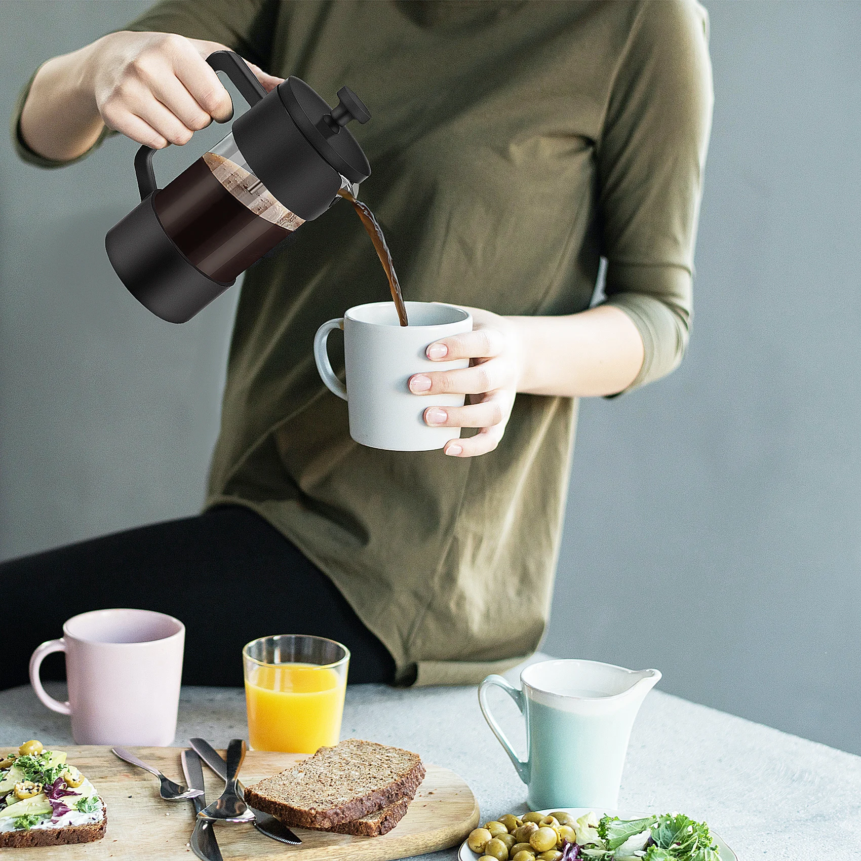 French Press Kaffee- und Teebereiter, 12 Unzen, Kaffeepresse aus verdicktem Borosilikatglas, rostfrei und spülmaschinenfest, Schwarz