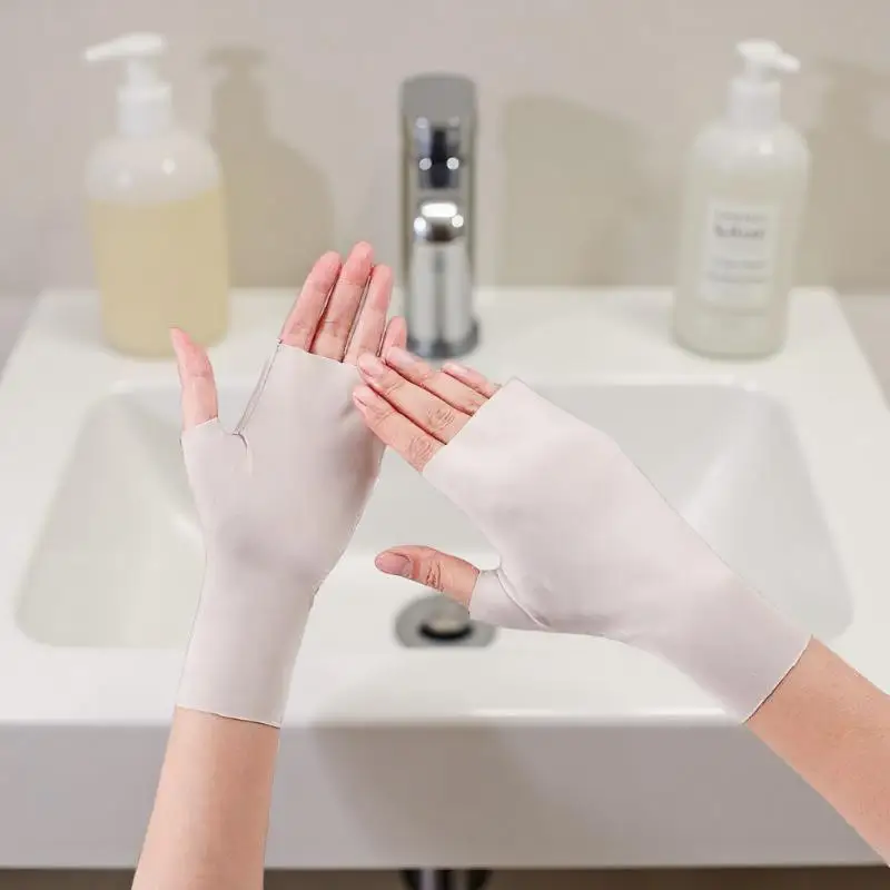 Guantes de protección Uv profesionales para decoración de uñas, lámpara de Gel para uñas, guantes de protección solar sin dedos, cuidado solar de manos, guantes finos y sedosos de seda helada