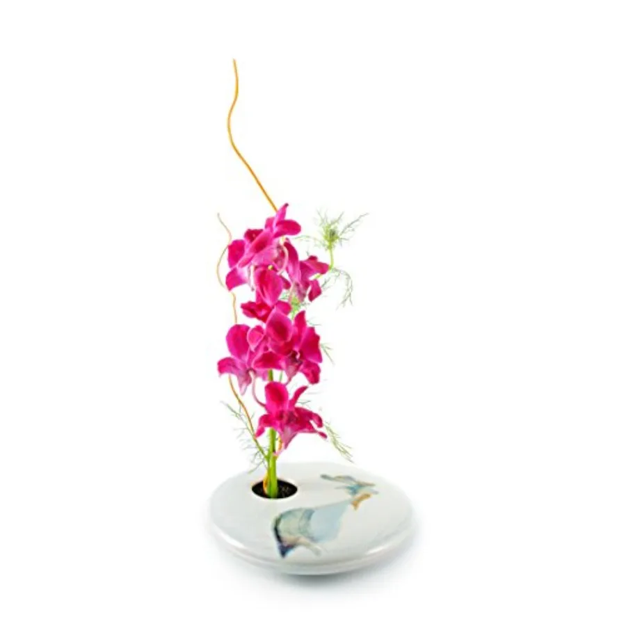 

Round Ikebana Flower Vase Ivory Wave