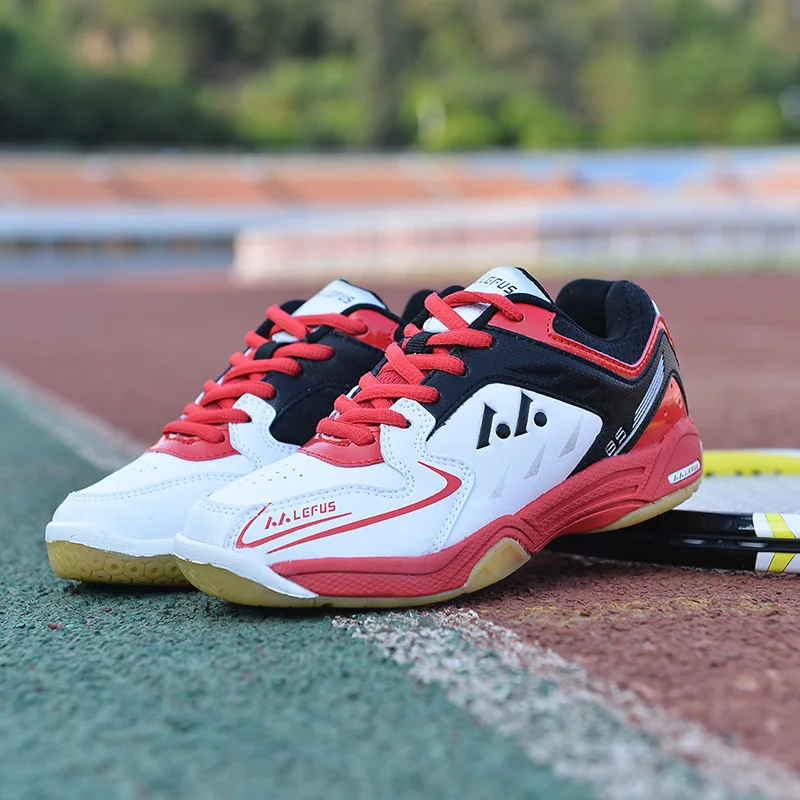 

2026 Badminton Shoes Men Professional Wear Resistant Golf Shoes High Quality Training Sneakers Competition