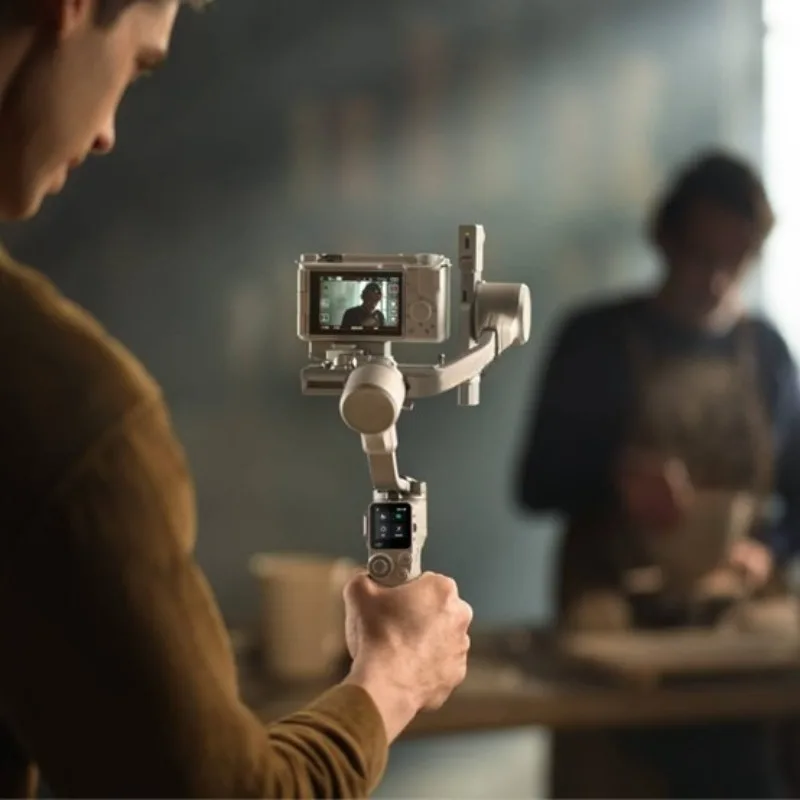 Ultra-light stabilizer, suitable for mobile phone micro-order, outdoor shooting
