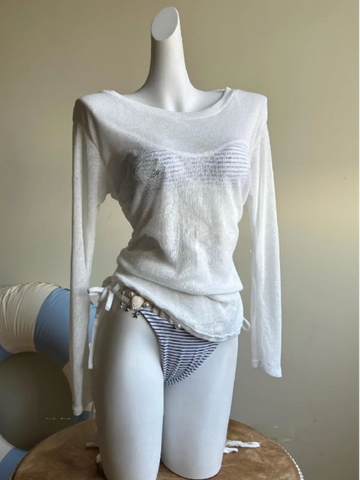 

New Navy Stripe Retro Sexy Bikini Vaion Beach Hot Spring Lazy Cover up Swimsuit Pure Desire Triangular Bikini with Chest Pad