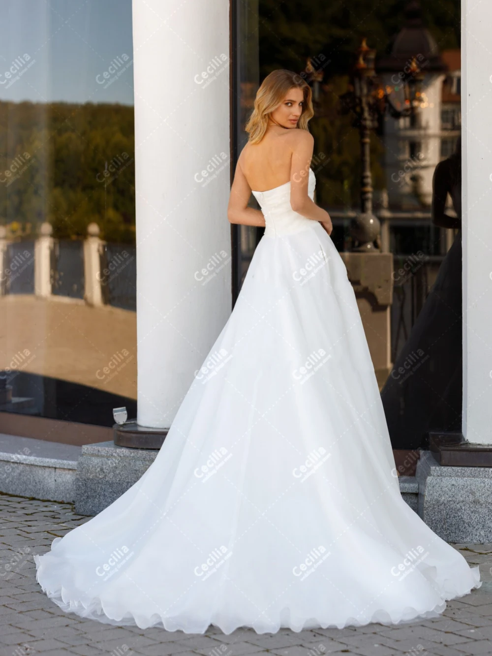 Simple Wedding Dresses A-Line Tulle Tiered Bridal Gowns Boat Neck Sleeveless High Slit Robes For Brides Vestidos De Novia 2024