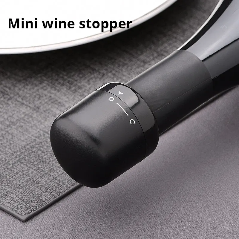 2pcs Black Vacuum Red Wine Bottle Cap Stopper Silicone Sealed Vacuum Retain Freshness Wine Plug Bar Kitchen Tools Bottle Stopper