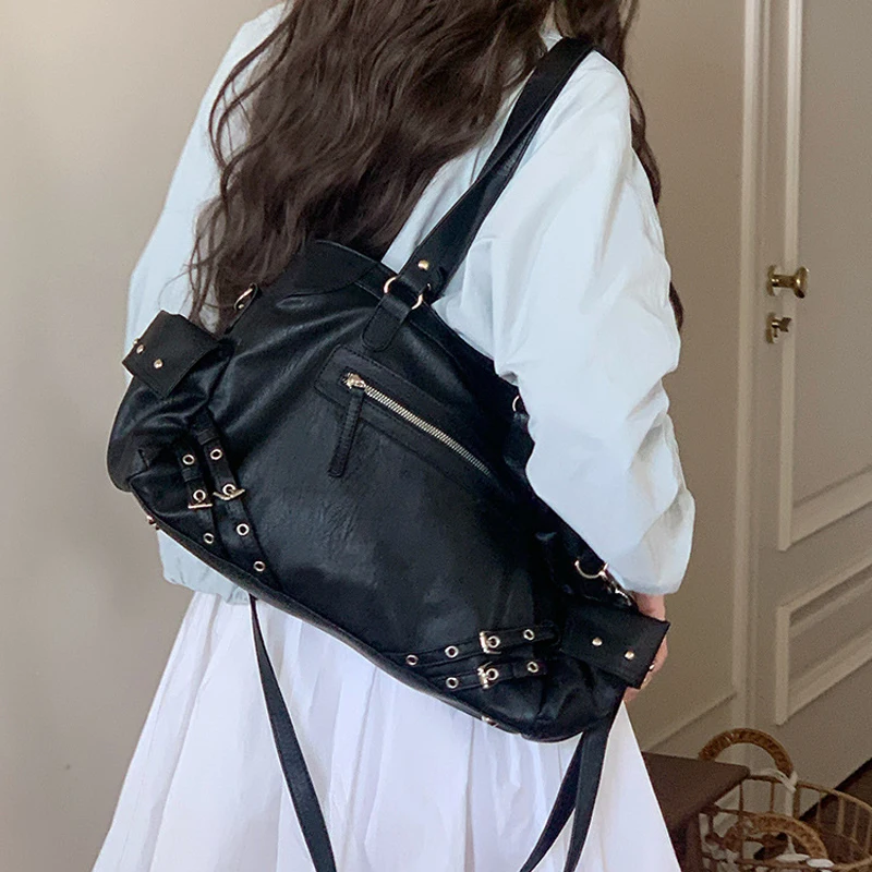 

Vintage Women Shoulder Bag PU Leather Rivet Crossbody Bag High Capacity Female Messenger Bags