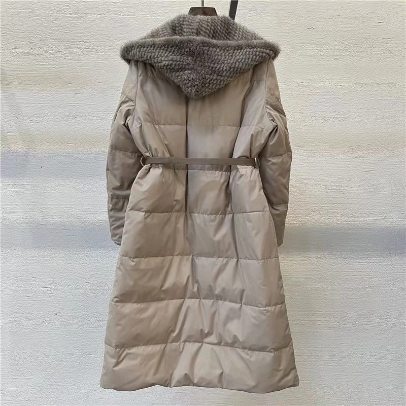 Fashion mid-length detachable fur hood down jacket