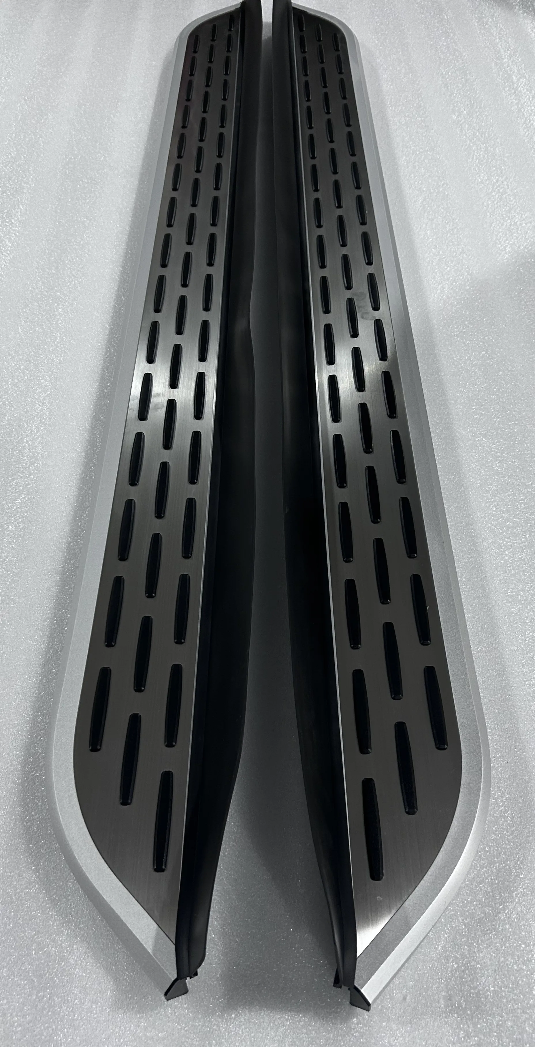 2pcs fit for Lincoln 2020-2026 Corsair Running Boards Side Steps Nerf Bar Aluminium Antiskid CKL