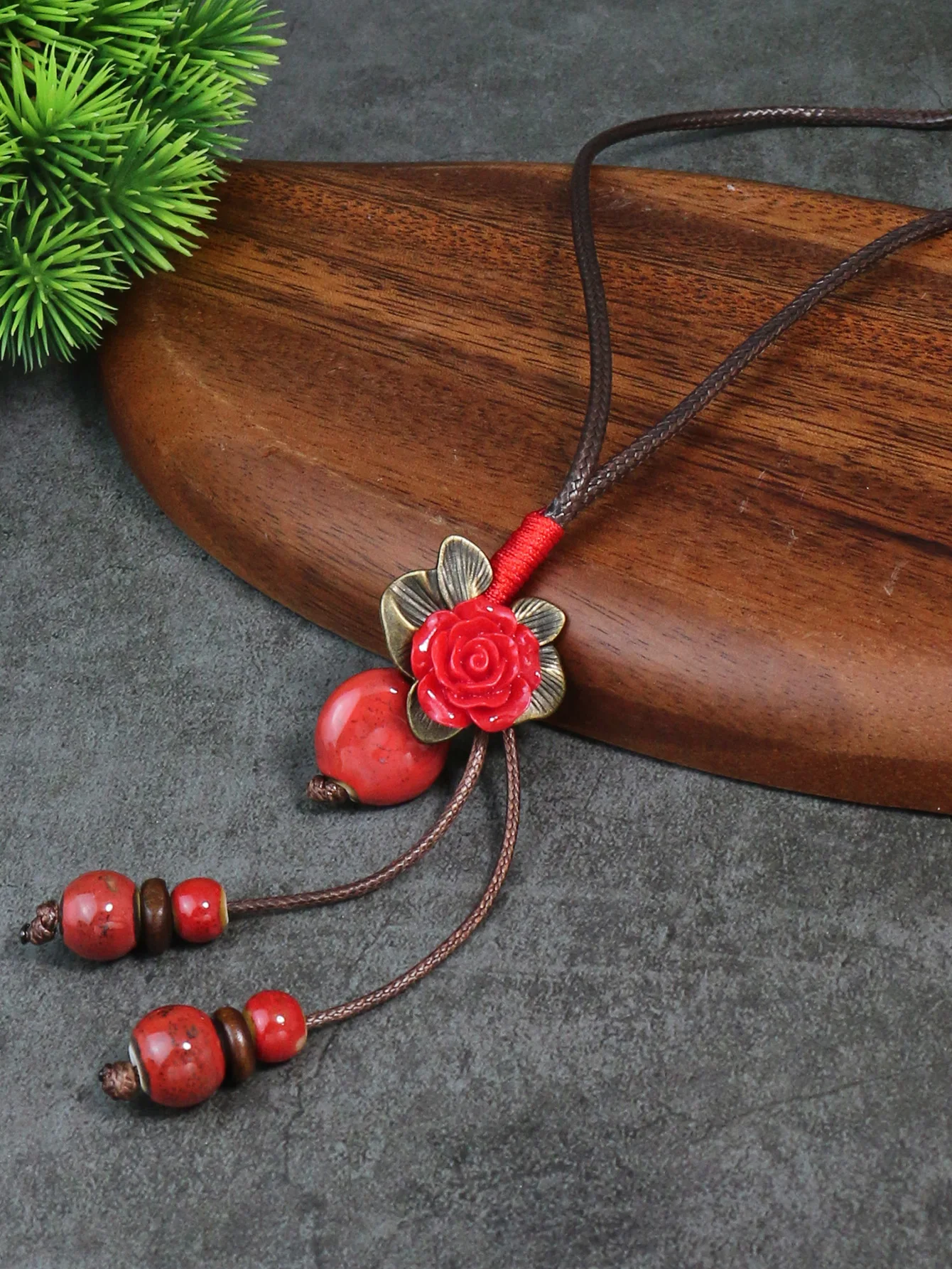 Bohemian Style Women\'s Sweater Chain Necklace Red Stone Pendant Long Necklace Bohemian Jewelry Gift