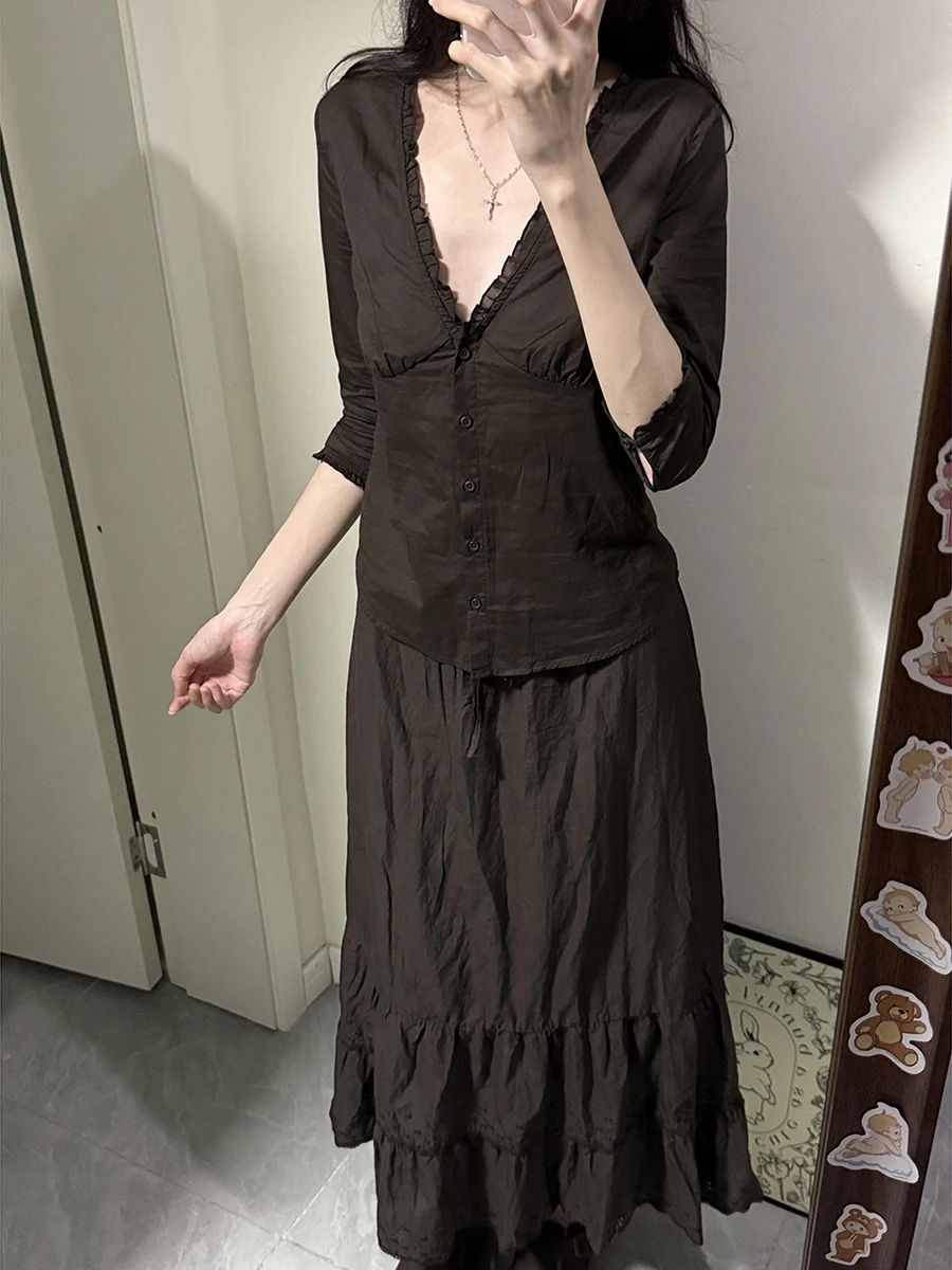 

Футболка с оборками и рукавами три четверти, блузка, женская осенняя однобортная хлопковая тонкая повседневная рубашка с v-образным вырезом, коричневые модные топы