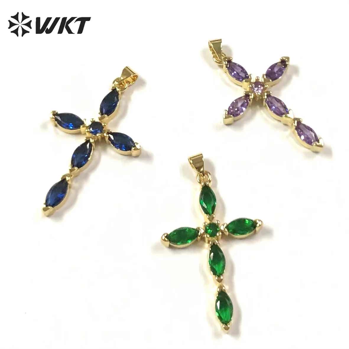 

WT-MP245 WKT Religious Zircon Pendant Cross Shape Multicolor Choice Jesus Christ Ladies Pendant Necklace Accessories