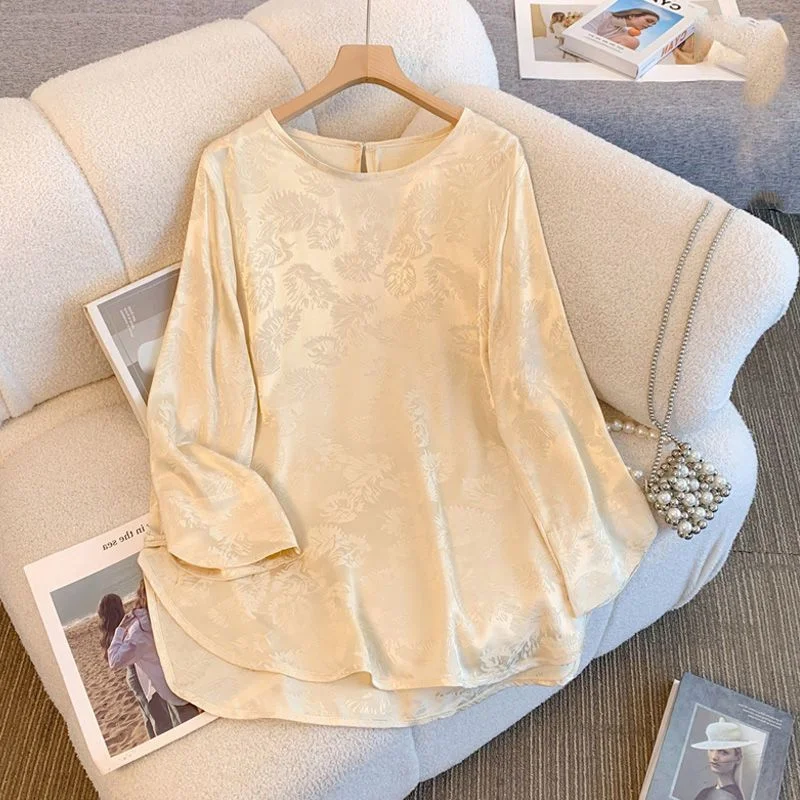 

plus Size Women's Long Sleeve Embroidered Top Spring New Chinese Style High End Outerwear Loose Fit for Heavy Women
