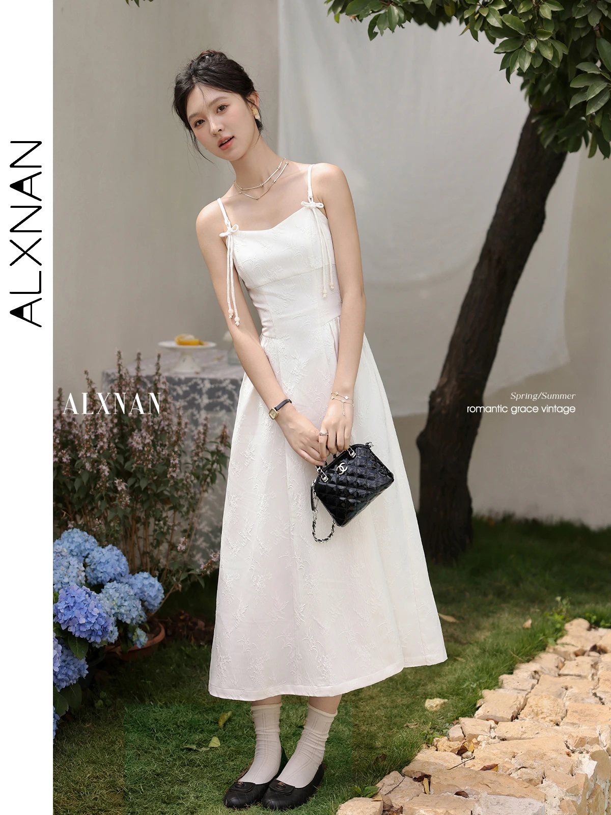 

ALXNAN Long Dress Women's Sweet Elegant A-line Sleeveless Dress Apricot Elegant Slim-fit Holiday Beach Ladies Clothing L53705