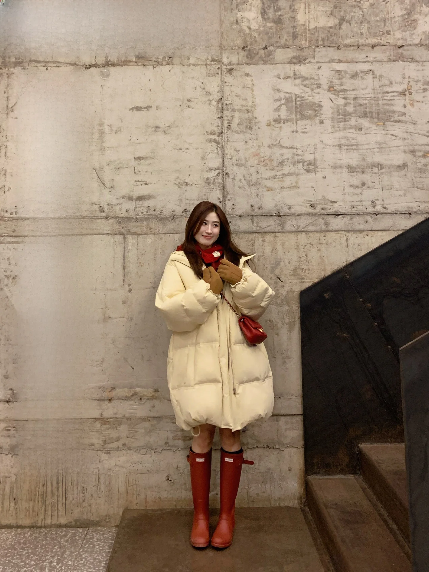 

Теплая женская куртка-пуховик с капюшоном, высококачественная, утепленная, с 90% пуха, повседневная, с несъемным капюшоном