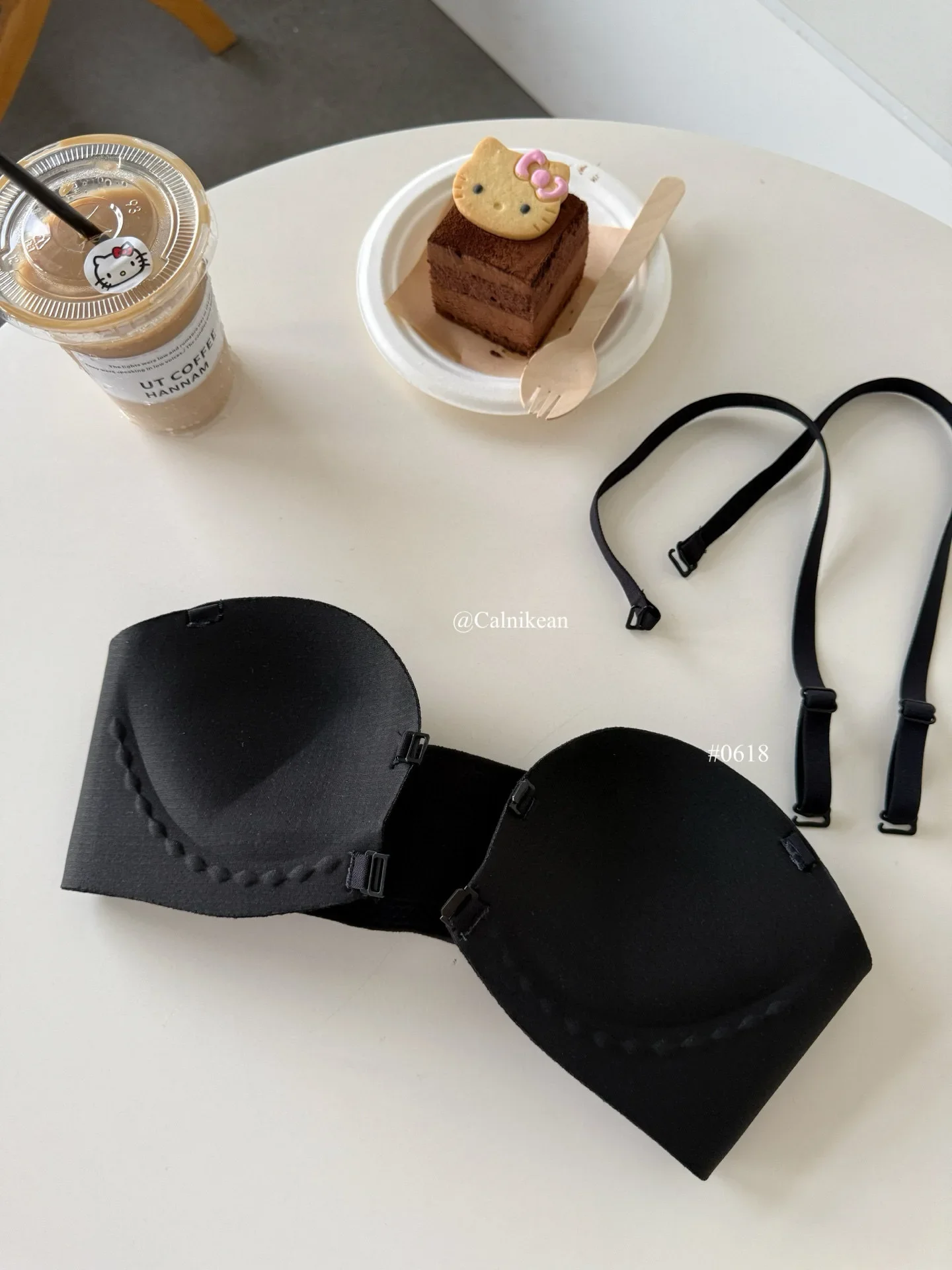 Modischer, seitlich gekreuzter, trägerloser Bandeau-BH mit Schnallendesign, bequemer, stützender Push-up-BH für Damen – Detail 17