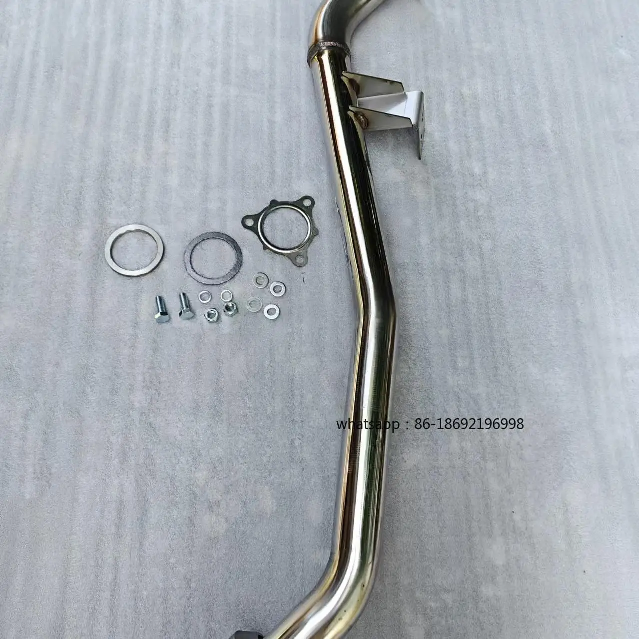 

Модифицированная выхлопная труба автомобиля подходит для TRITON2015 + средняя и хвостовая выхлопная труба из нержавеющей стали