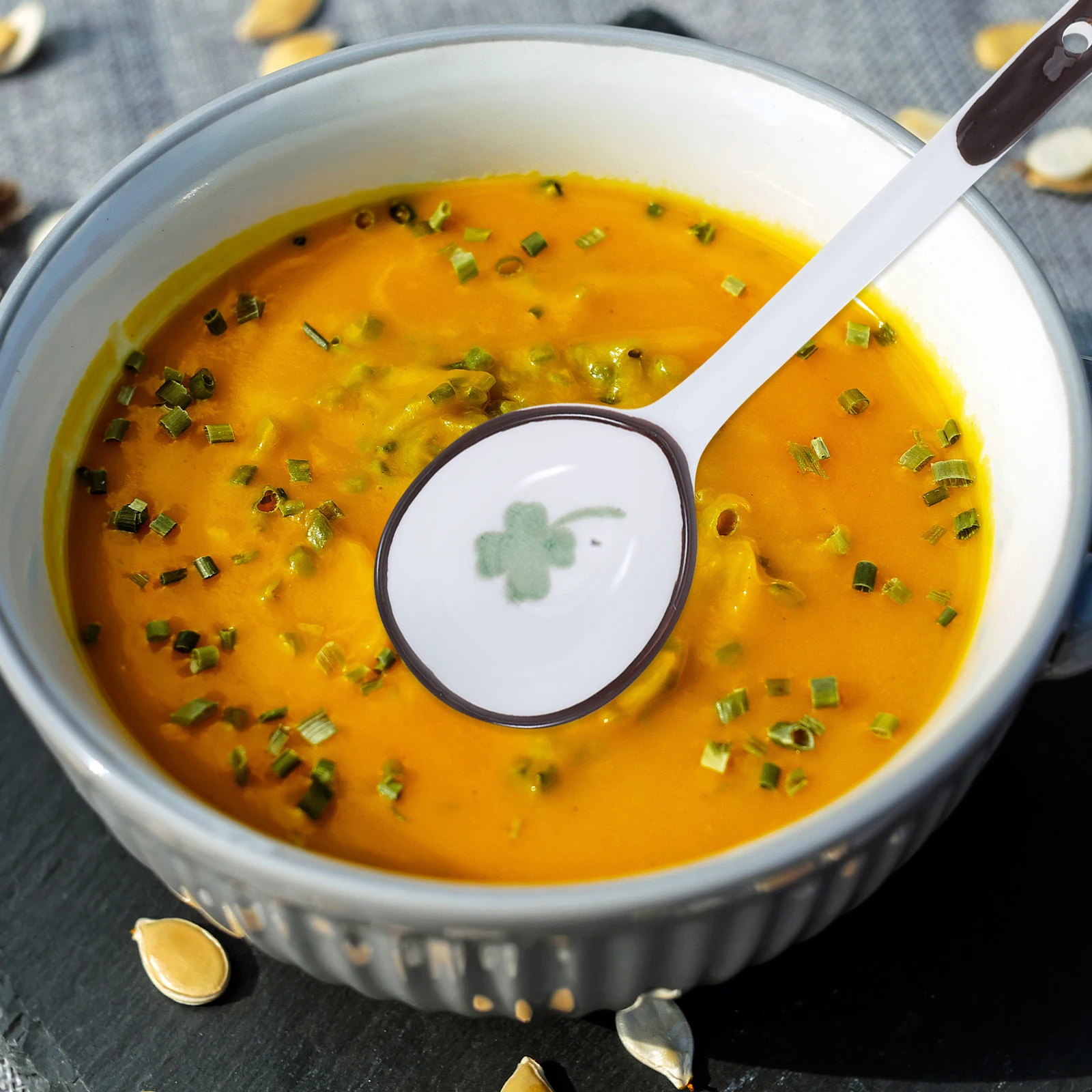 

4Pcs Long Handle Ceramic Spoon Reusable Porridge Soup Spoons for Home Kitchen Ramen Pho Udon Noodles Stews Dinnerware Set