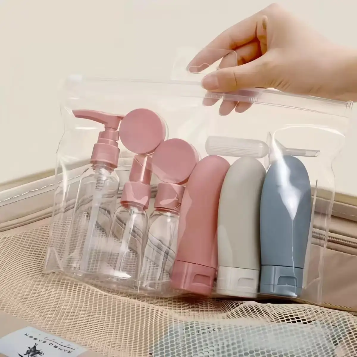 11PCS Travel Refillable Bottle Set Refillable Spray Lotion Shampoo Shower Tube Bottling Refill Cosmetic