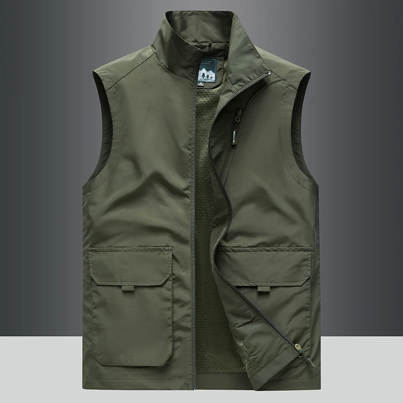 Summer Fishing Vest 2024 New Loose and Breathable Chest Zipper Design Sleeveless Jacket Casual and Fashionable Men's Tank Top