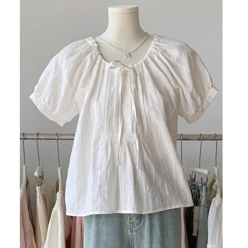 

Korean White Cotton and Linen Doll Shirt Women's Round Neck Drawstring Beautiful Fashion Pleated Lace-up Short-sleeved Top
