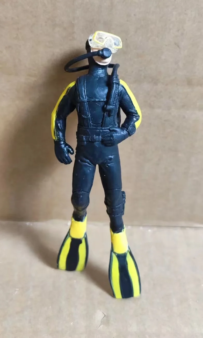 

Pvc figure toys diver model