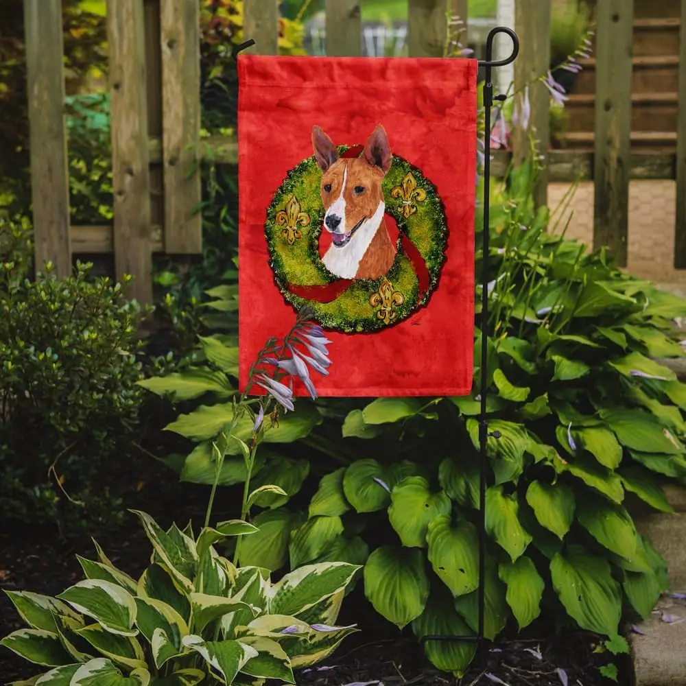 Carolines Treasures SC9089GF Basenji Christmas Wreath Garden Flag Mailbox Flag Decorative Yard Flag Outside Patio Artwork Yard F