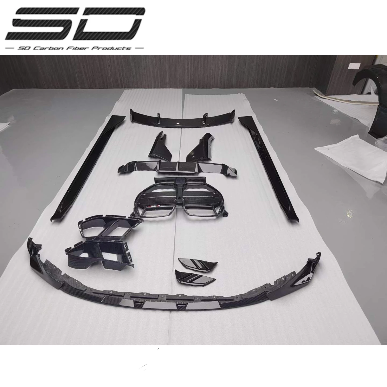 High Quality MP Style Dry Carbon  Fiber Body kits For B-MW M3/M4 G80 G82