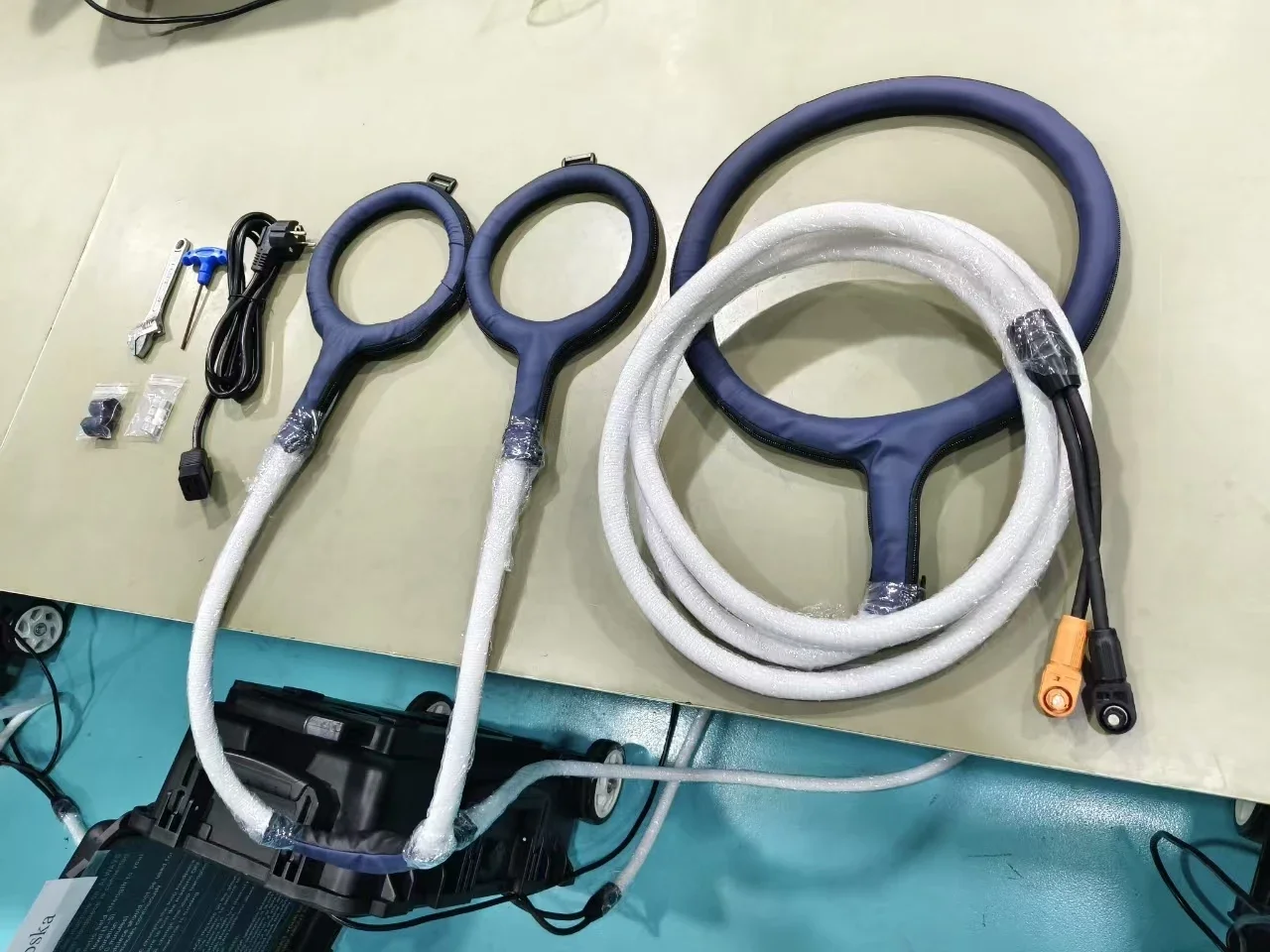 2025 PEMF Therapy PMST LOOP آلة مغناطيسية مع حلقة كبيرة وحلقة فراشة لتقليل التوتر والقلق #4