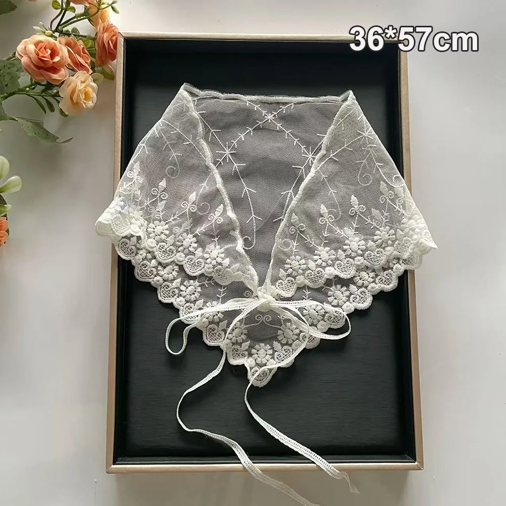 

Elegant White Woven Floral Lace Hair Scarf Wraps Breathable Sweet Triangle Headscarf Retro Print Hair Bandana Photo