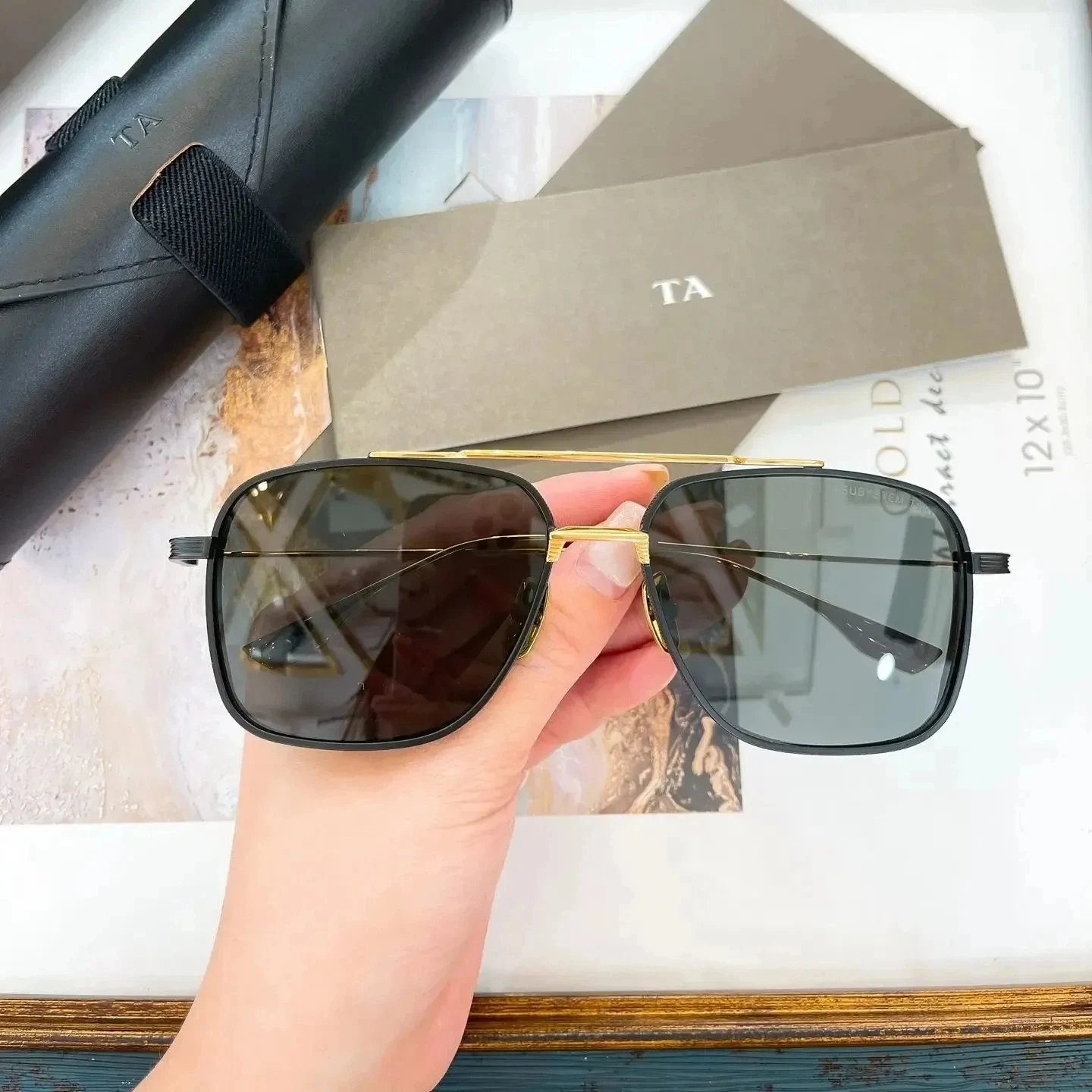 

Authentic For DIYTA DT DTS142 Retro Alloy Frame Square Men Women Sun Glasses Luxury Leisure Popular Male Couple Eyewear With Box