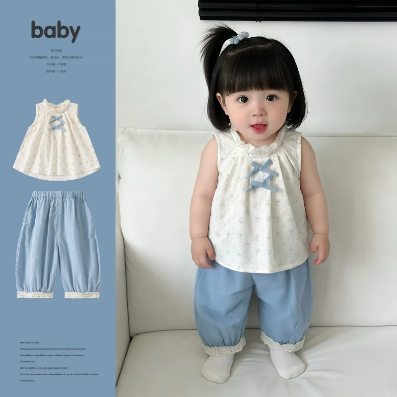 

Summer Infant Floral Print Top Set, Stylish and Versatile Bowknot Vest and Pants Two-Piece Outfit for Babies